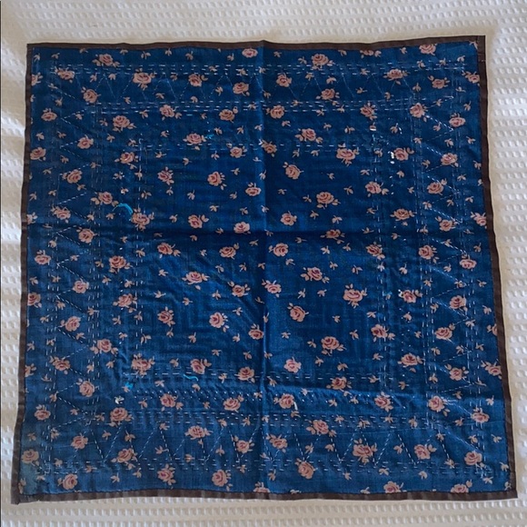 Hmong embroidered stitchery - Picture 3 of 3